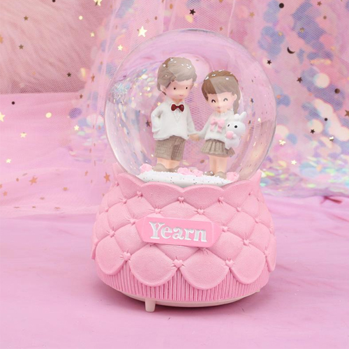 Yearn Musical Crystal Snow Ball small